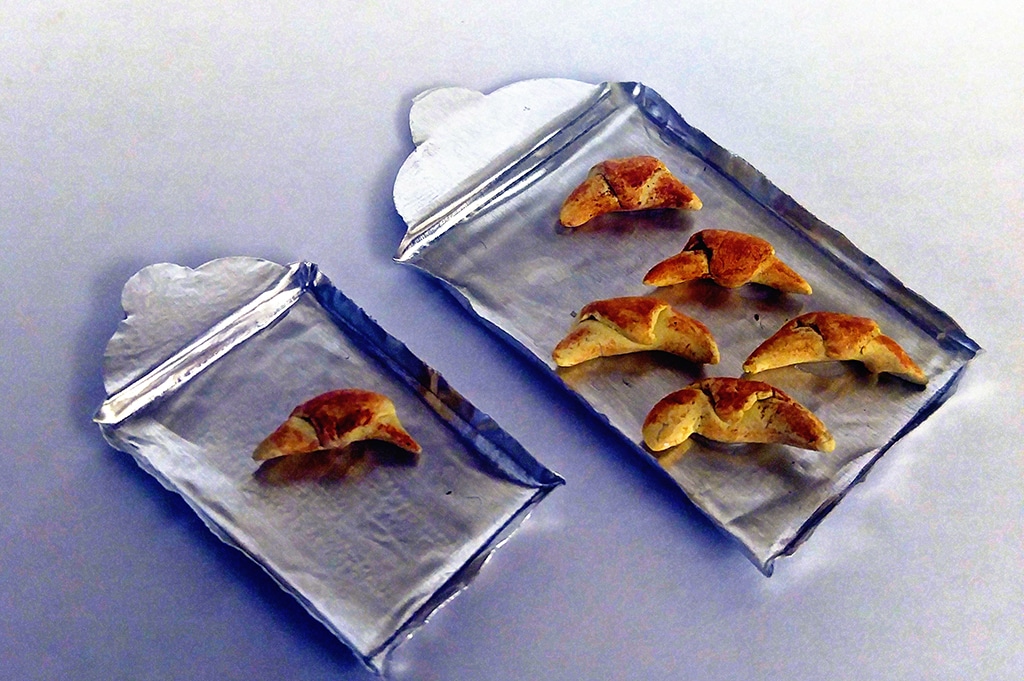 How To Make Miniature Crescent Rolls